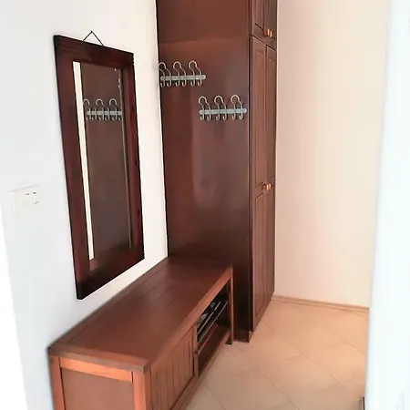 Rosanda 1 Lejlighed *