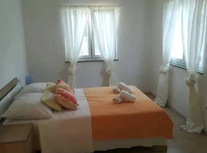 Apartman Rosanda 1 Premuda
