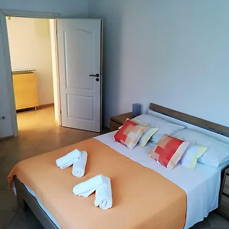 Apartment Rosanda 1