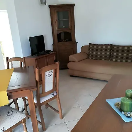 Rosanda 1 Apartment