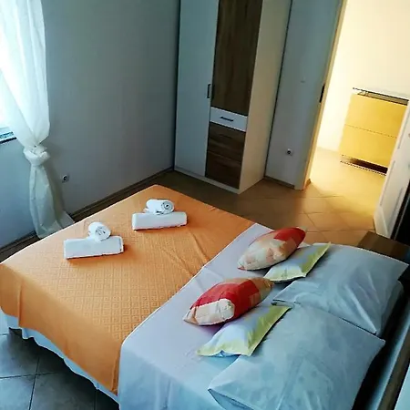 Appartamento Rosanda 1 Premuda